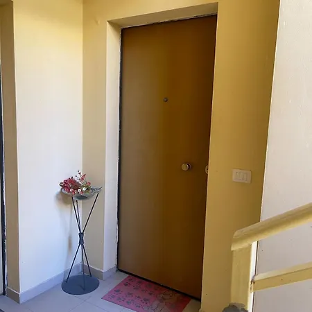 By The Sea Apartment *