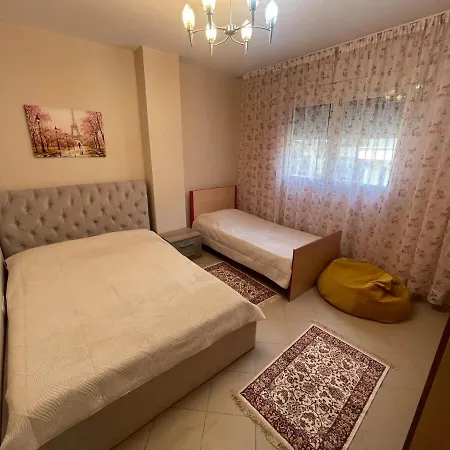 By The Sea Apartment Golem (Tirana)