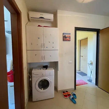 Apartment By The Sea