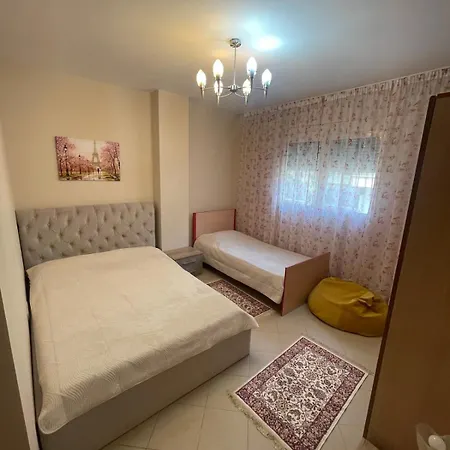 By The Sea Apartment Golem (Tirana)