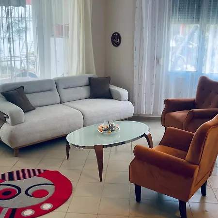 By The Sea Apartment Golem (Tirana)