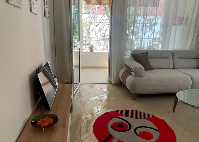 By The Sea * غوليم