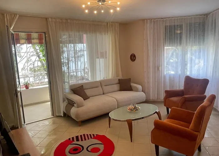 By The Sea * غوليم